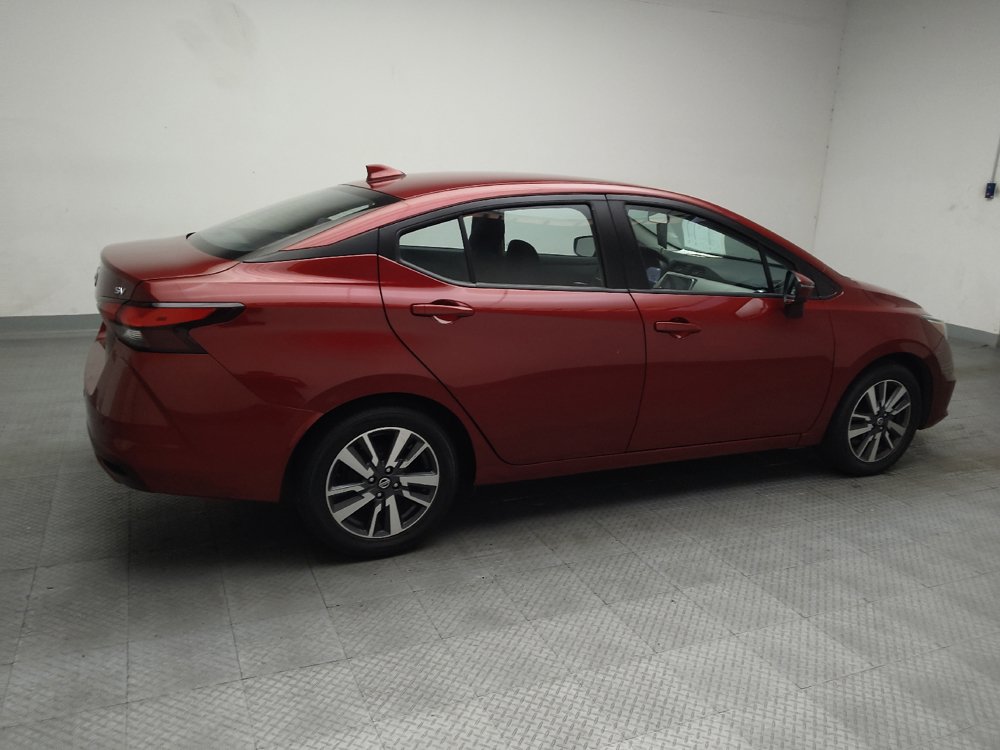 Used 2021 Nissan Versa SV FWD image 9