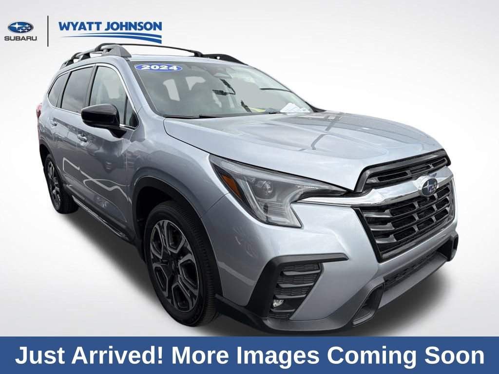 Used 2024 Subaru Ascent Limited w/ Technology Package image 10