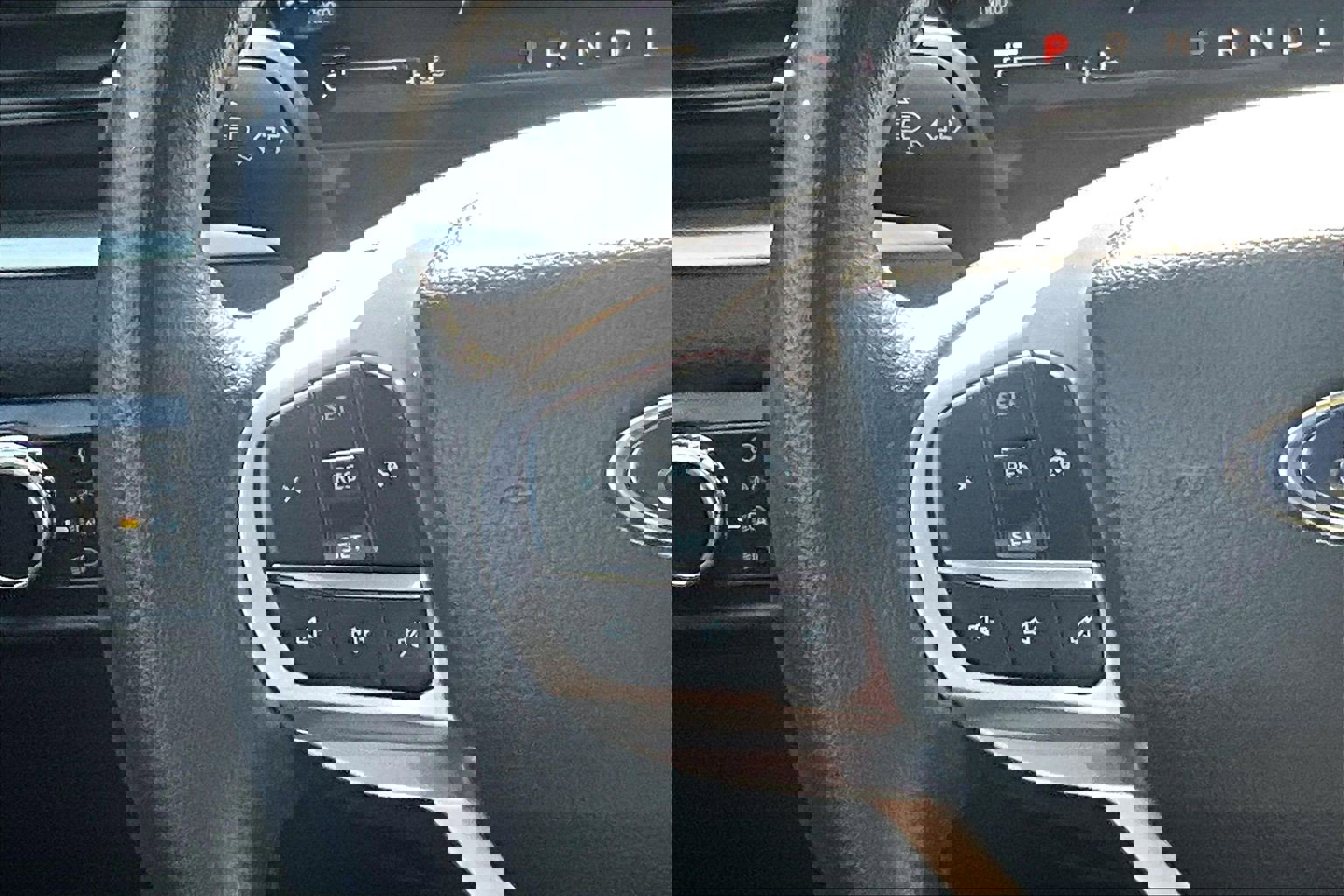 Used 2022 Ford Explorer XLT w/ Class IV Trailer Tow Package image 19