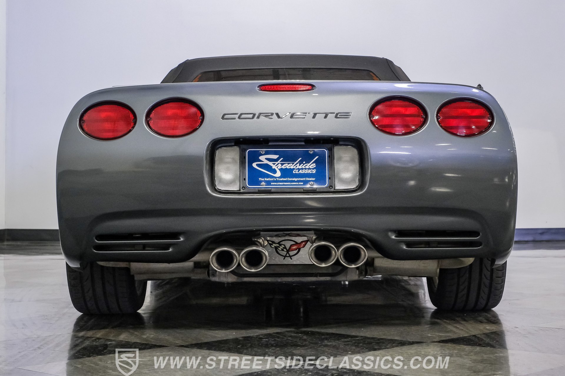 Used 2003 Chevrolet Corvette Convertible w/ Preferred Equipment Group1 RWD image 31