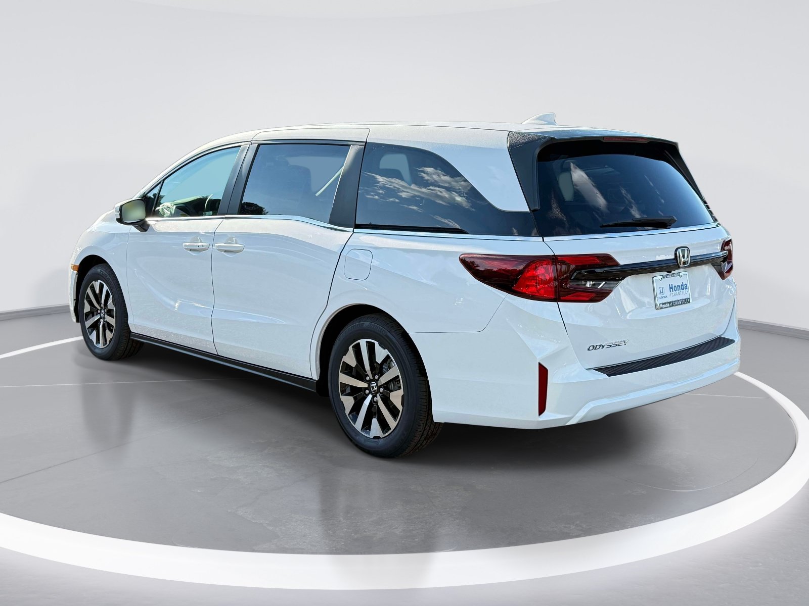 New 2027 Honda Odyssey Elite image 4