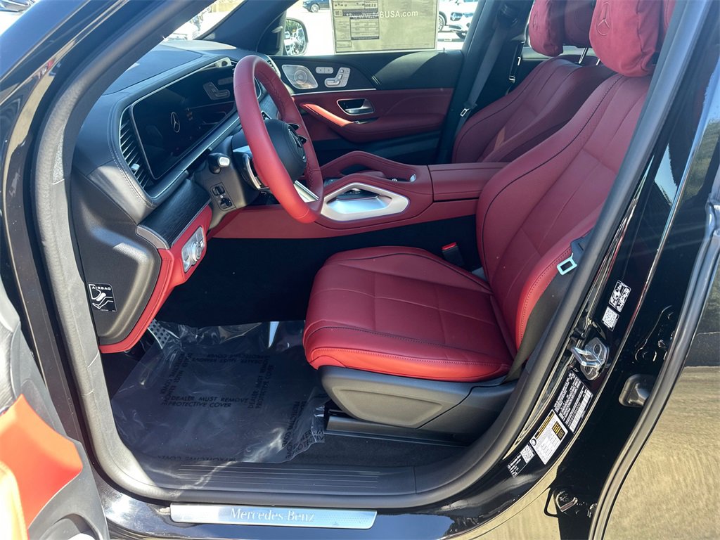New 2026 Mercedes-Benz GLS 580 4MATIC image 10