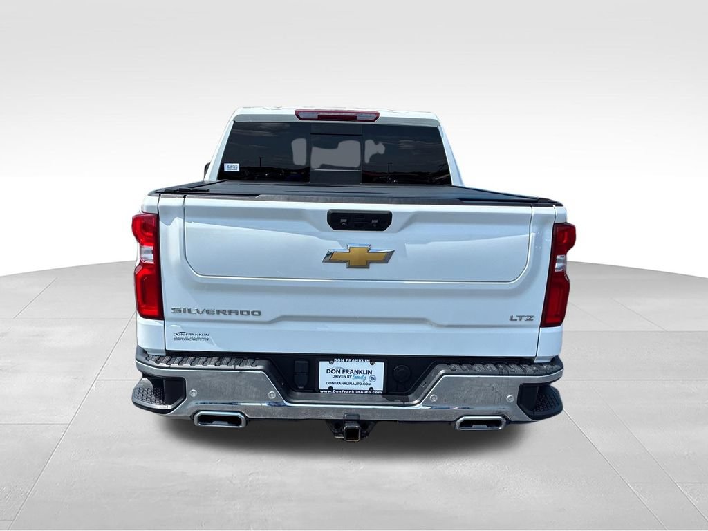 Used 2022 Chevrolet Silverado 1500 LTZ w/ LTZ Convenience Package II AWD/4WD image 4