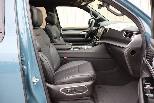 New 2026 Jeep Grand Wagoneer Limited image 53