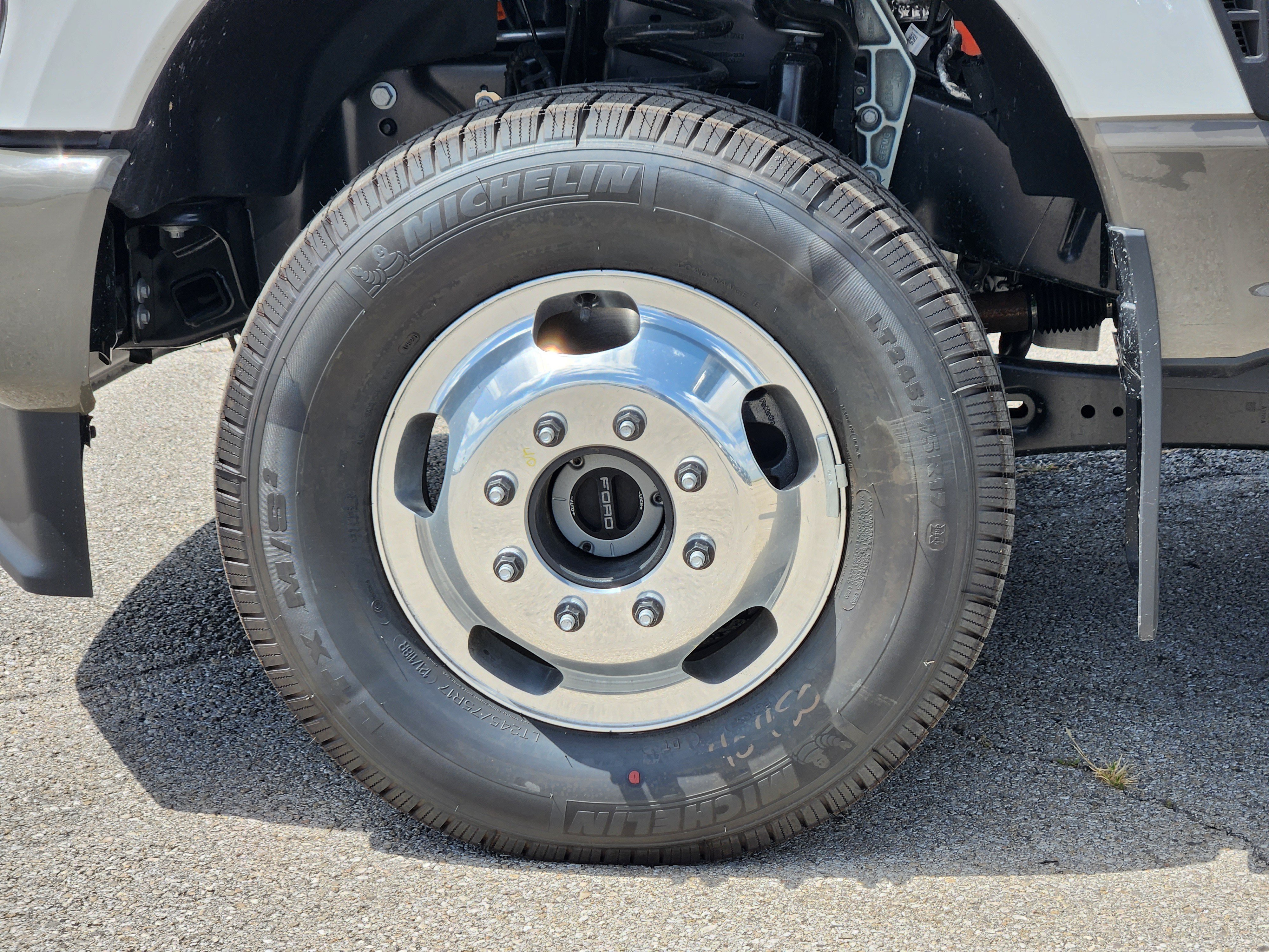 New 2026 Ford F350 King Ranch AWD/4WD image 8