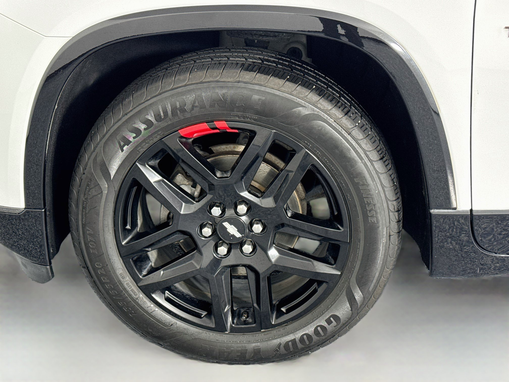 Used 2018 Chevrolet Traverse Premier w/ Redline Edition AWD/4WD image 34