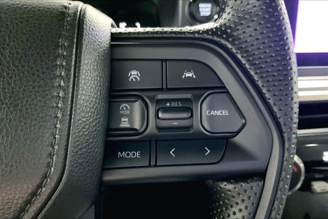 Certified 2024 Toyota Tacoma SR5 AWD/4WD image 19