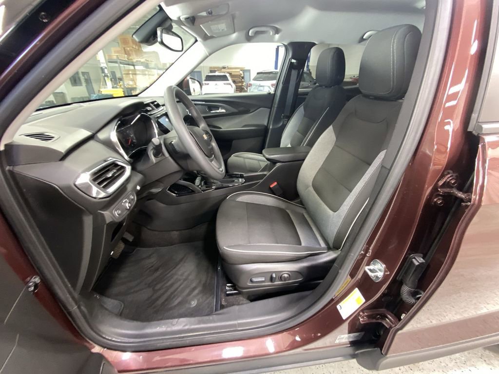 Certified 2023 Chevrolet TrailBlazer LT w/ Convenience Package AWD/4WD image 20