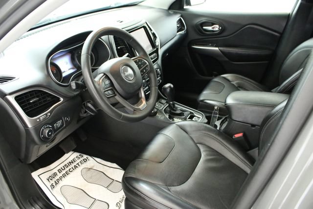Used 2022 Jeep Cherokee Limited AWD/4WD image 23
