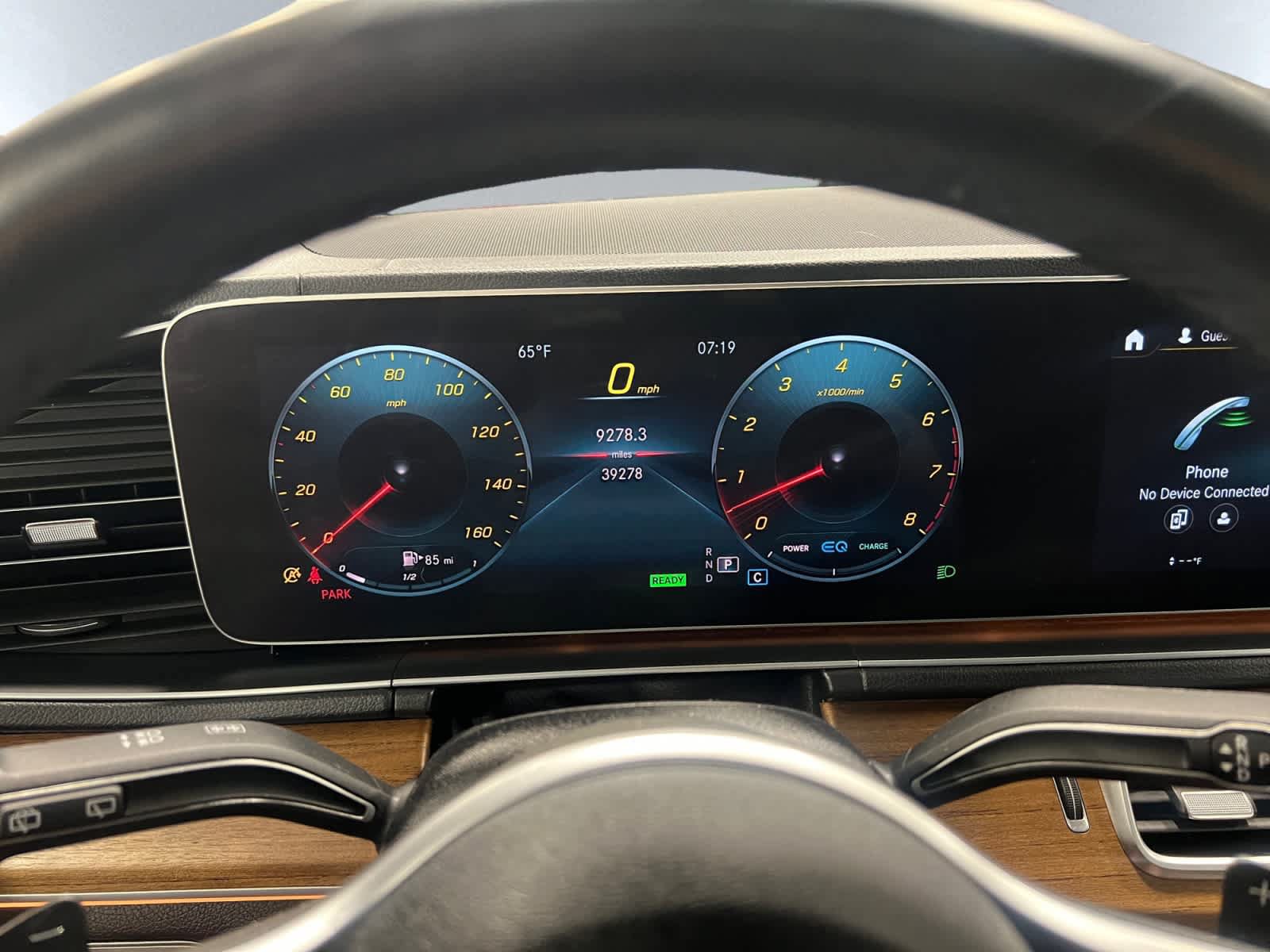 Used 2022 Mercedes-Benz GLS 450 4MATIC image 9
