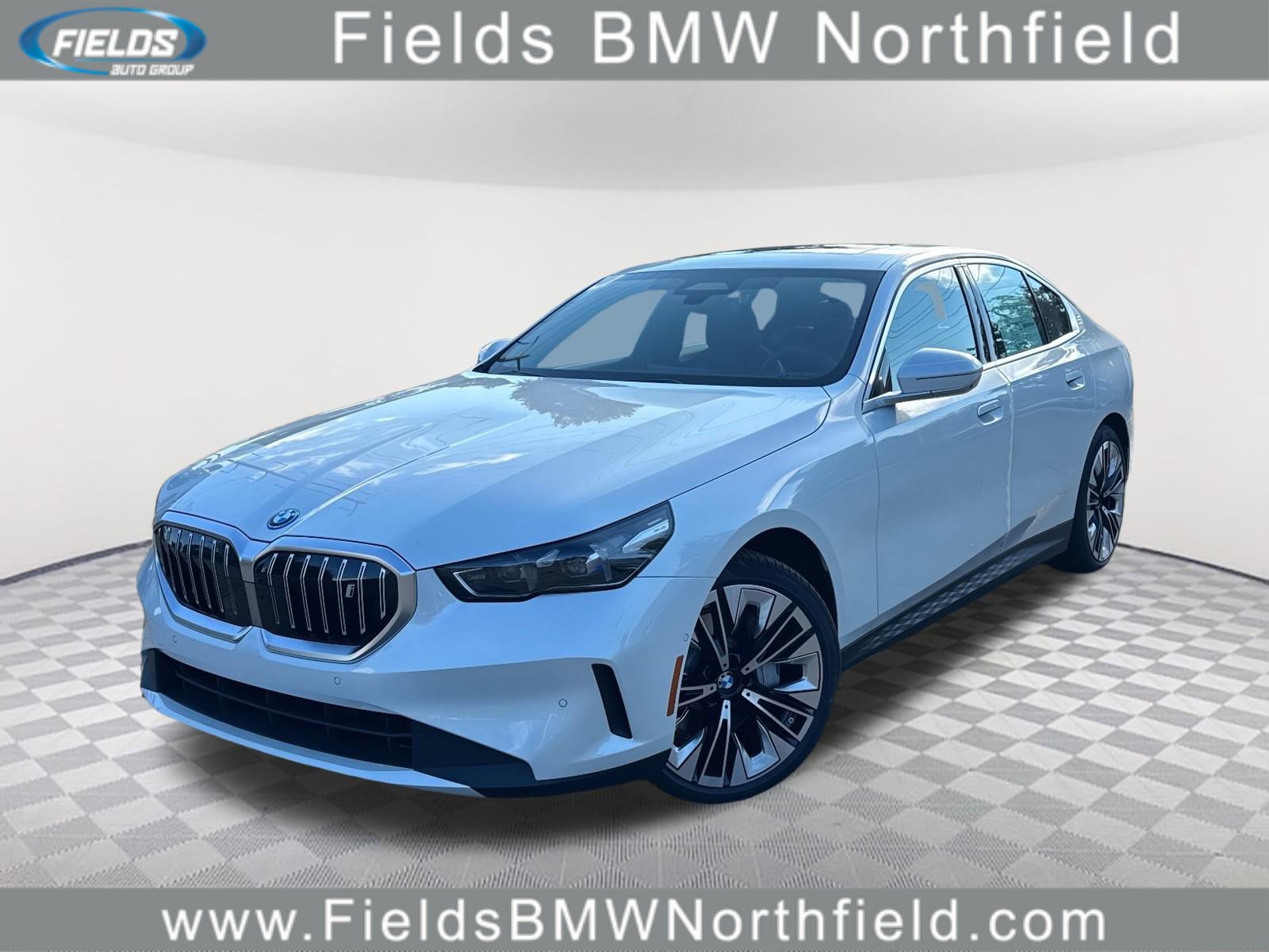 New 2026 BMW i5 eDrive40 image 1