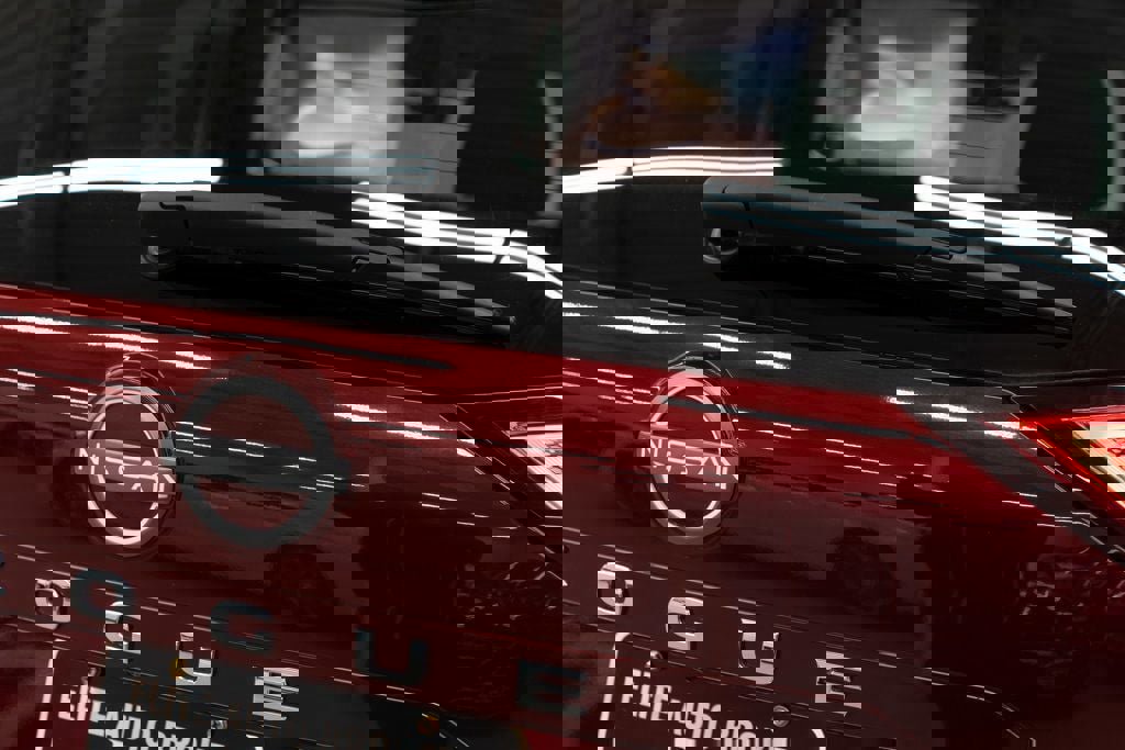 Used 2023 Nissan Rogue Platinum w/ Platinum Premium Package image 46