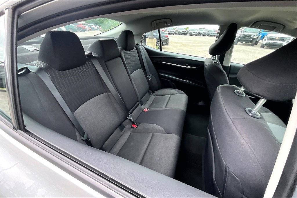 Used 2025 Toyota Camry LE FWD image 36
