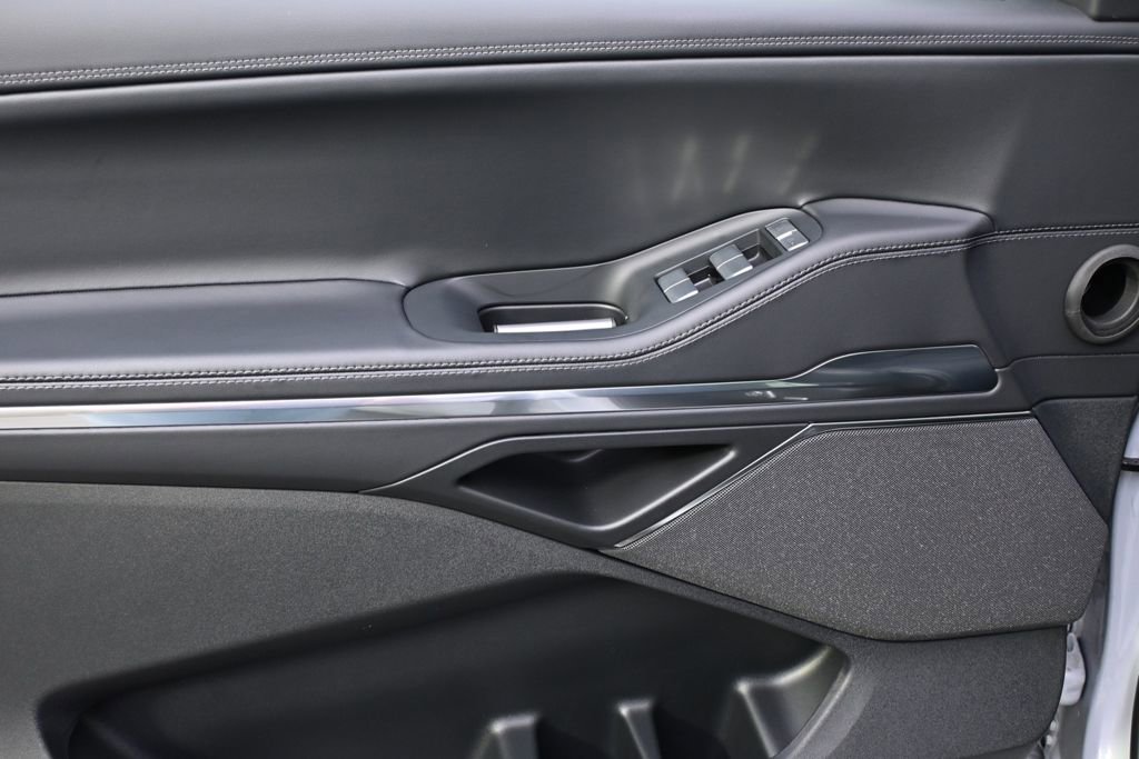 New 2026 Lincoln Navigator L Reserve w/ Jet Appearance Package image 23