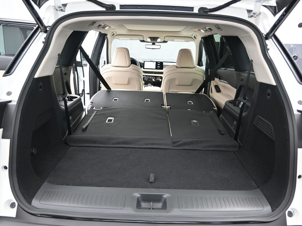 Used 2025 INFINITI QX60 Luxe w/ Vision Package image 26