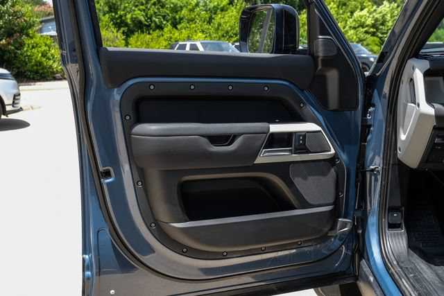 Used 2021 Land Rover Defender 110 AWD/4WD image 49