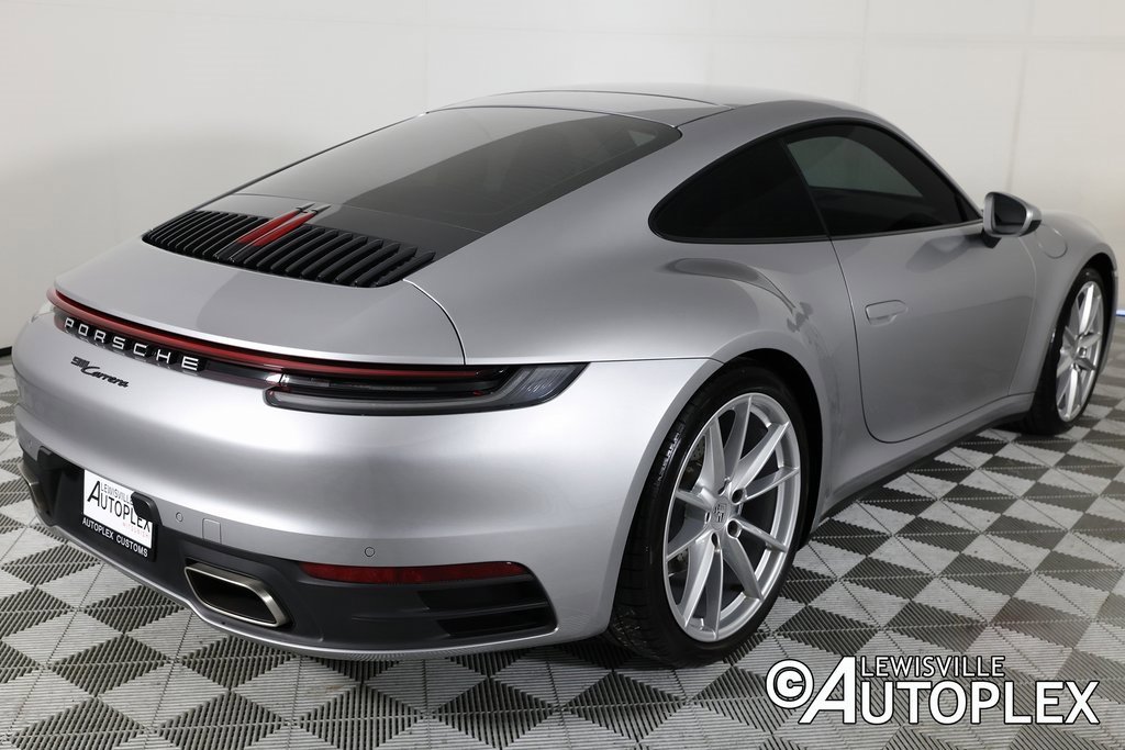 Used 2020 Porsche 911 Carrera image 5