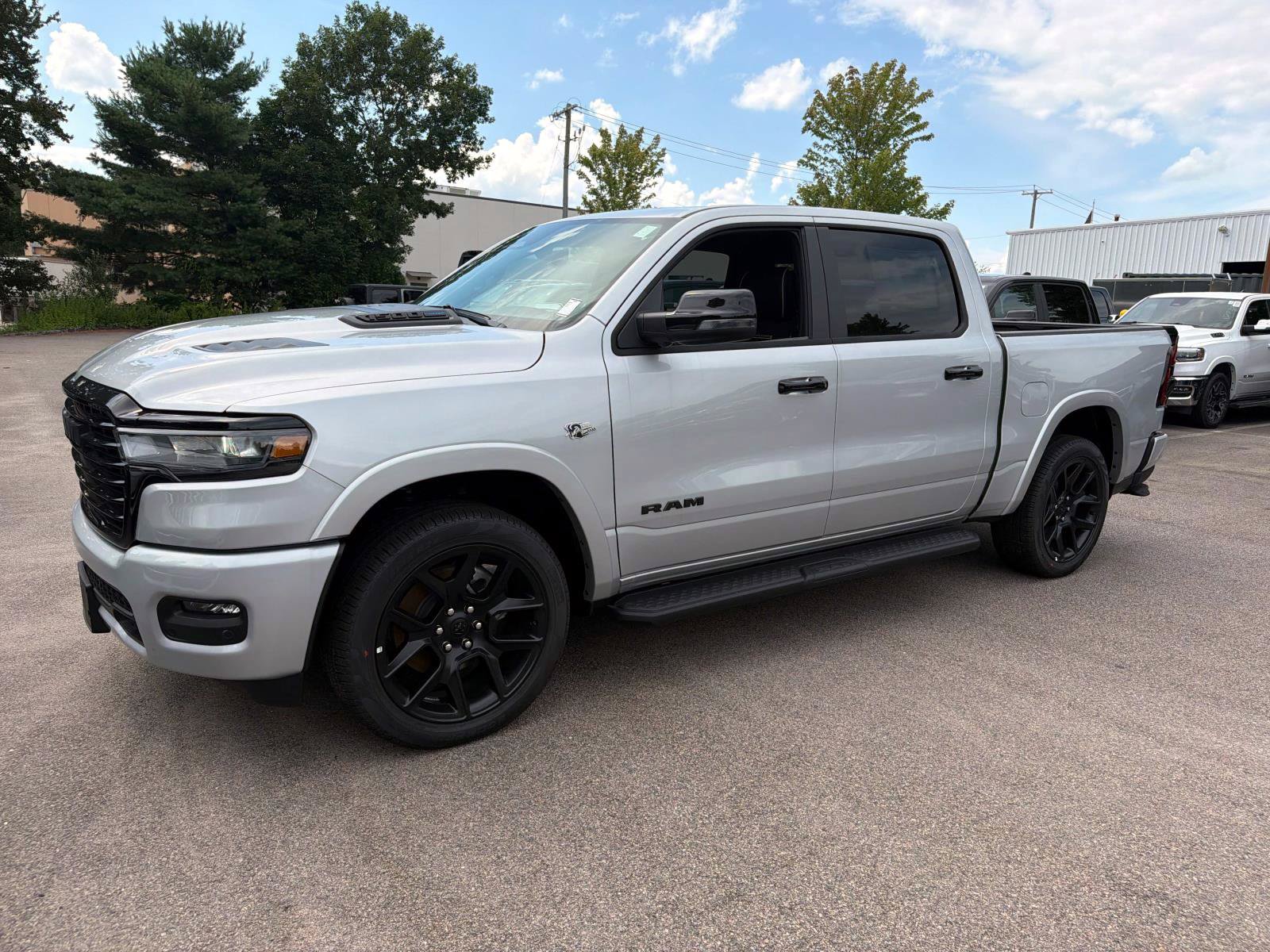 New 2026 RAM 1500 Laramie w/ Night Edition AWD/4WD image 4