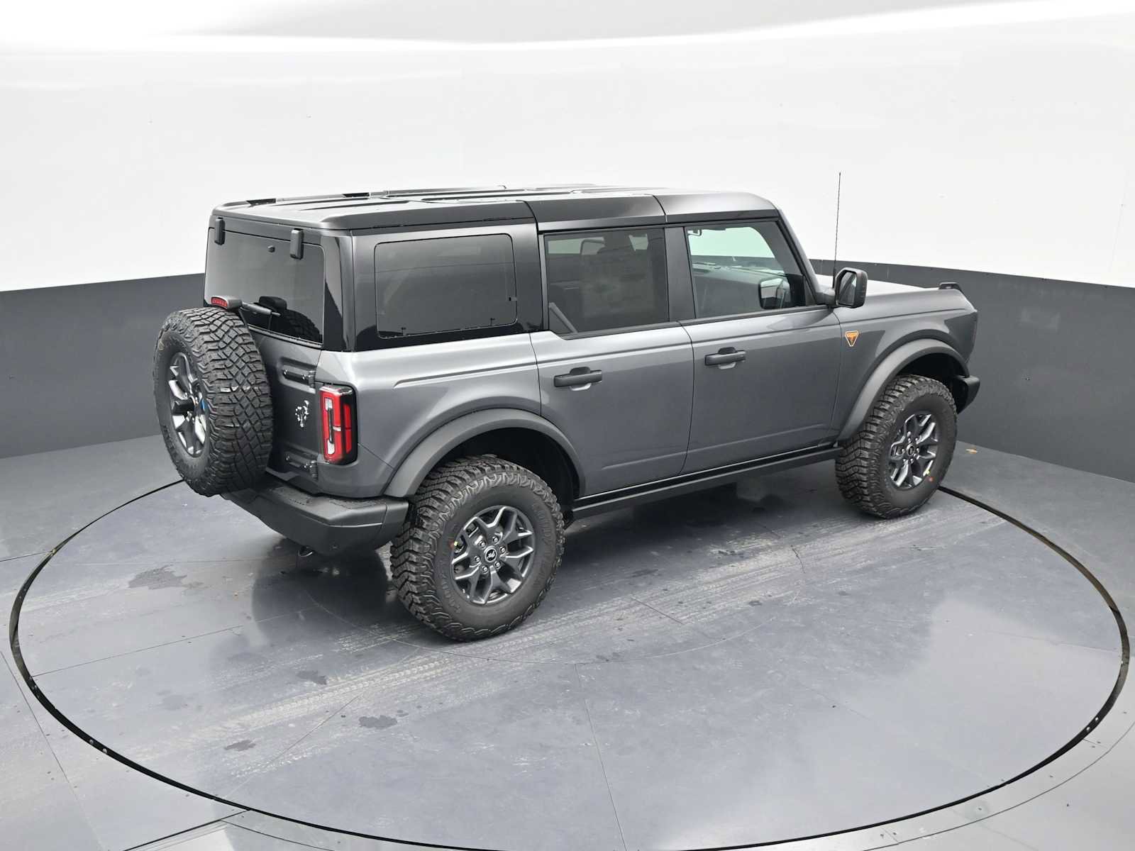 New 2025 Ford Bronco Badlands image 53