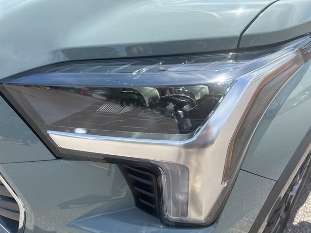 Used 2024 Toyota Sequoia Limited image 9