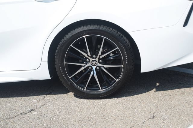 Used 2022 Toyota Camry SE w/ Audio Upgrade Package FWD image 29