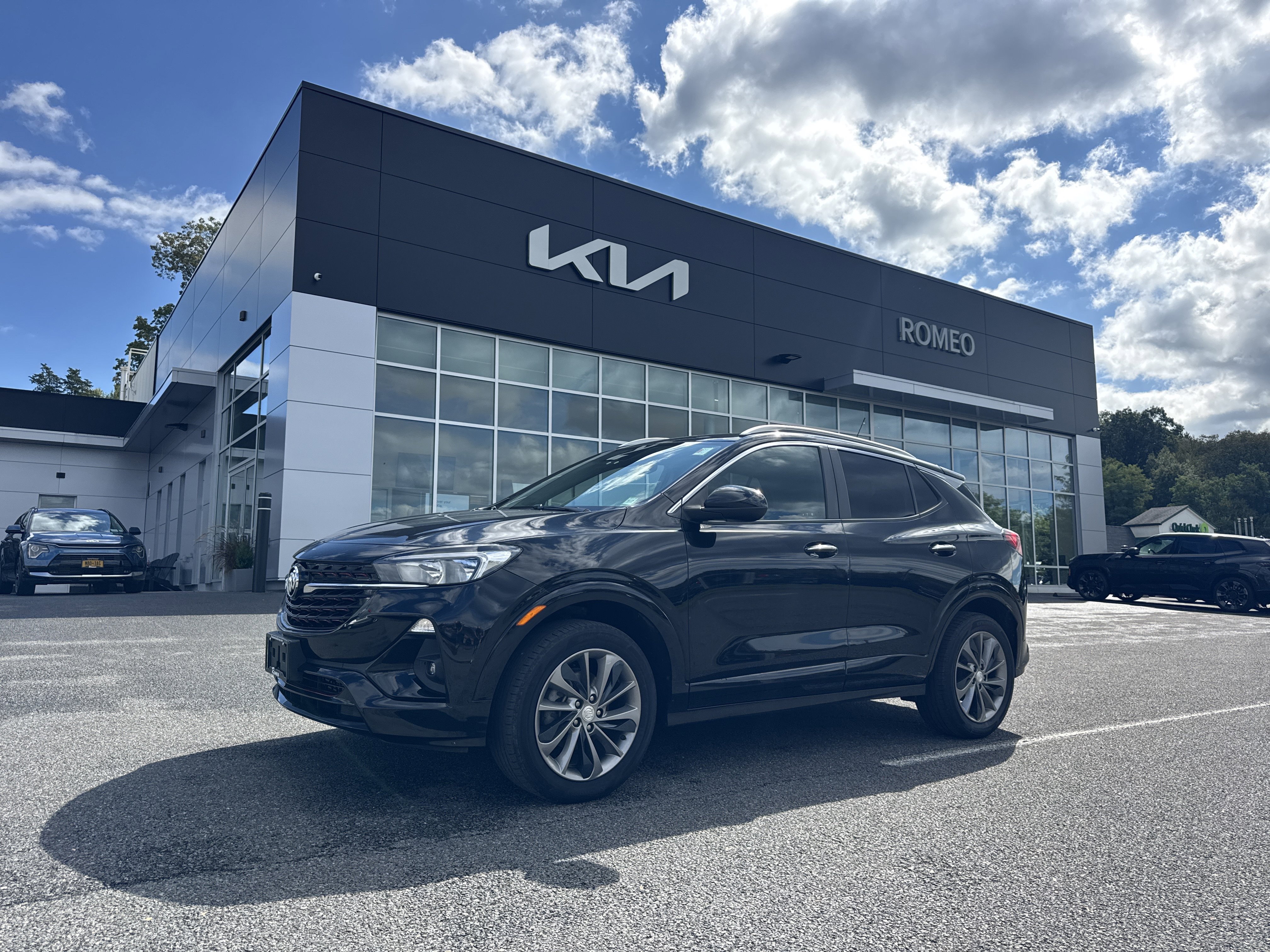 Used 2022 Buick Encore GX Select w/ Sport Touring Package