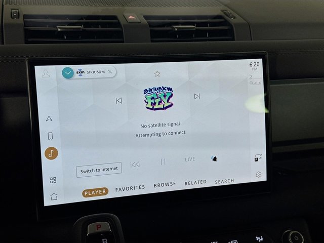 Used 2025 Land Rover Defender 110 S image 15