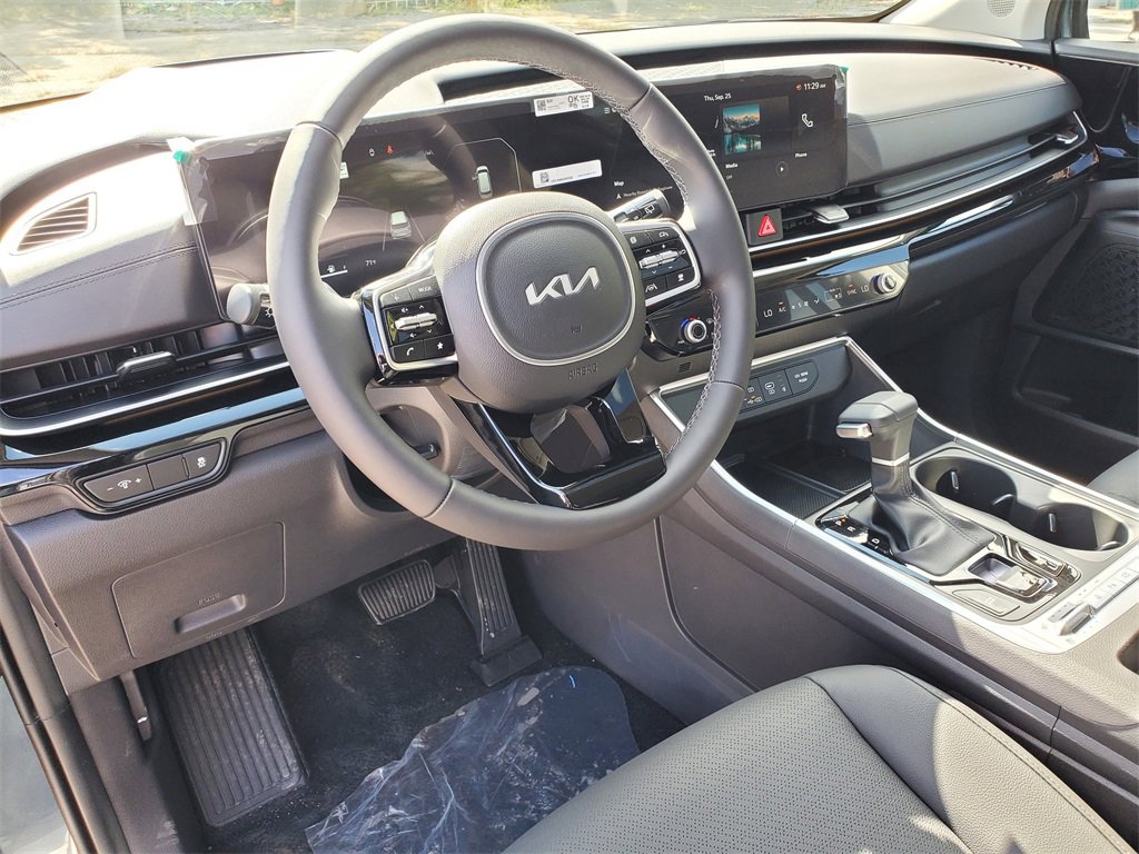 New 2026 Kia Carnival SX Prestige image 13