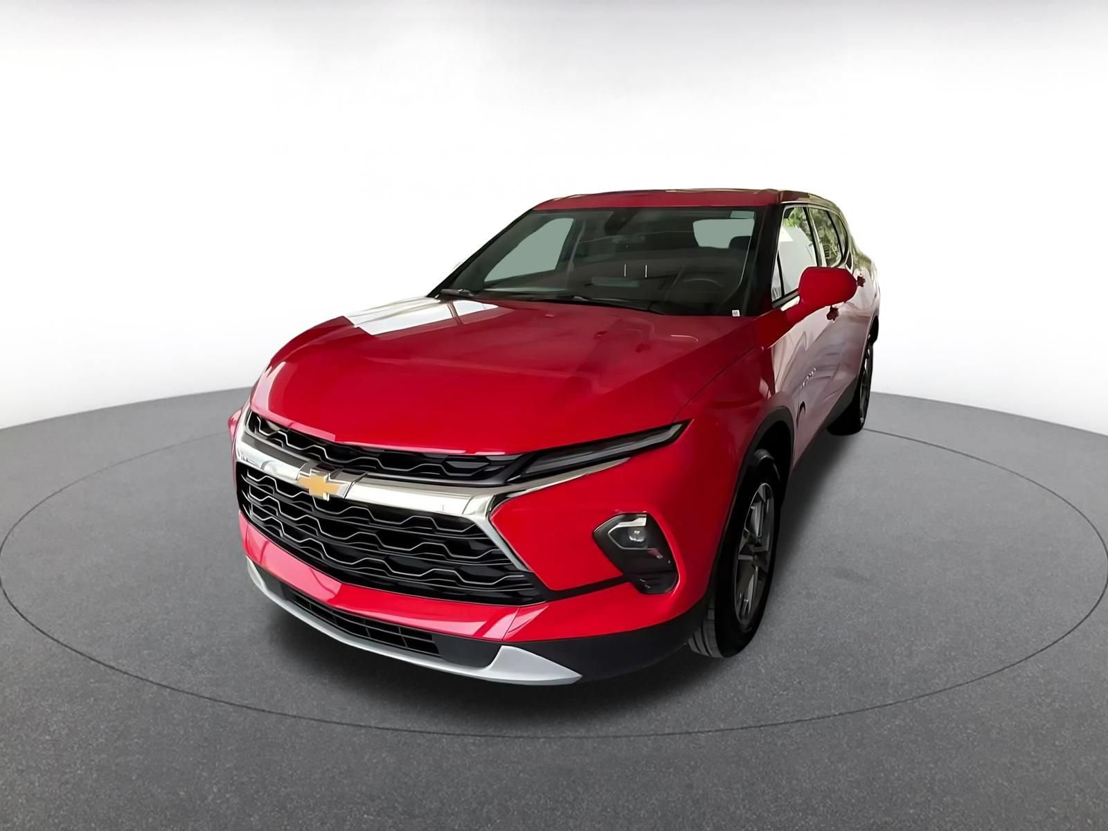 Used 2025 Chevrolet Blazer LT FWD image 6