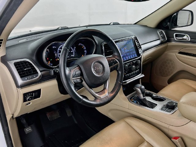Used 2019 Jeep Grand Cherokee Limited AWD/4WD image 36