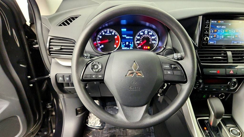 Used 2024 Mitsubishi Eclipse Cross ES AWD/4WD image 13