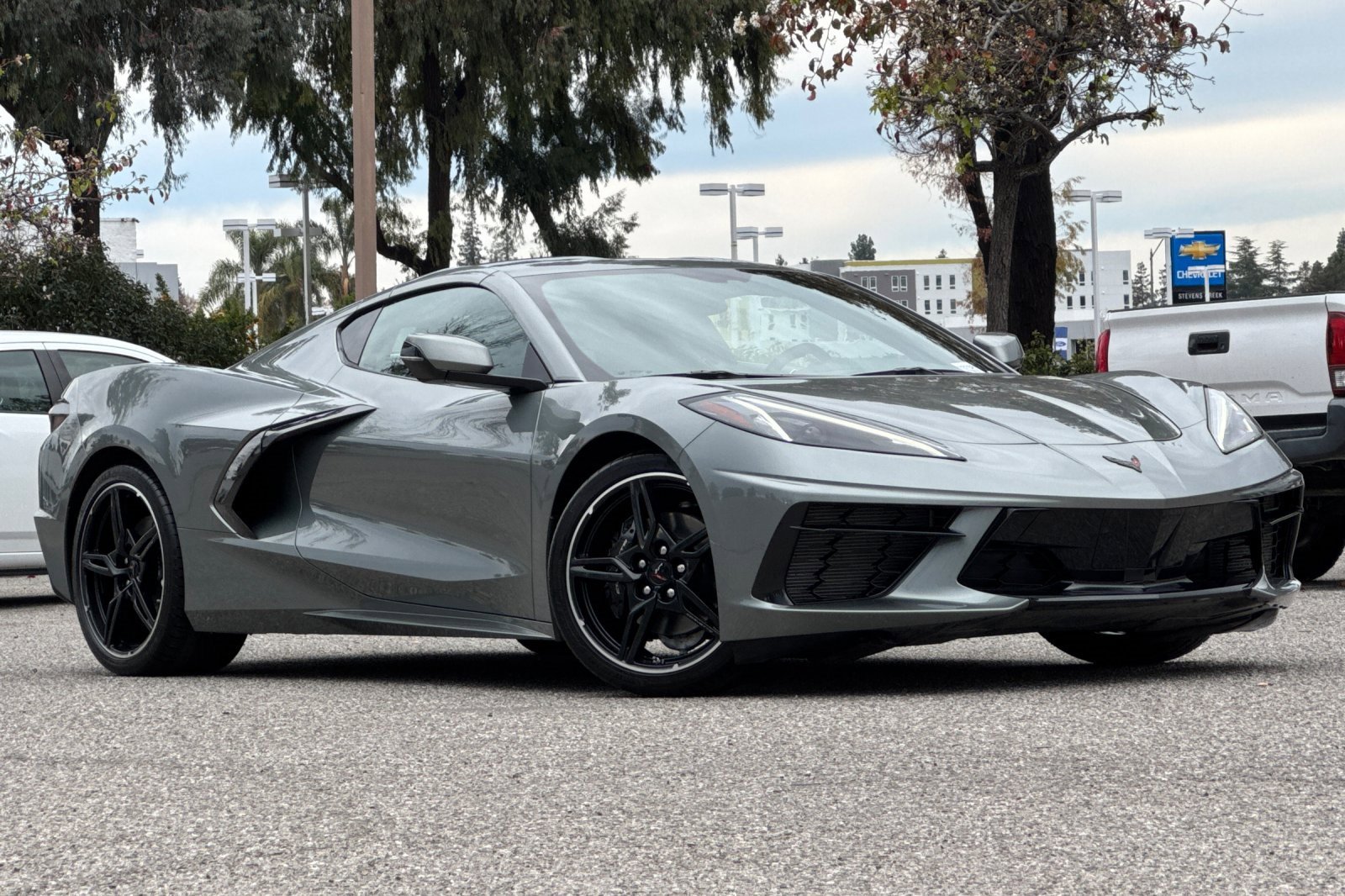 Used 2023 Chevrolet Corvette Stingray Coupe w/ 1LT image 2