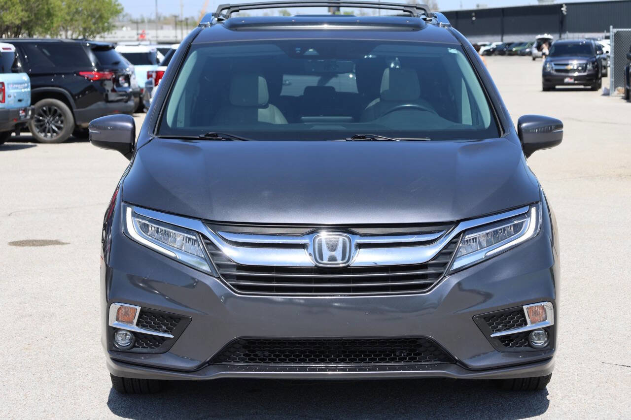 Used 2019 Honda Odyssey Elite image 2