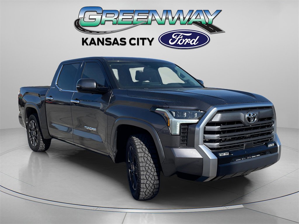 Used 2022 Toyota Tundra Limited image 1