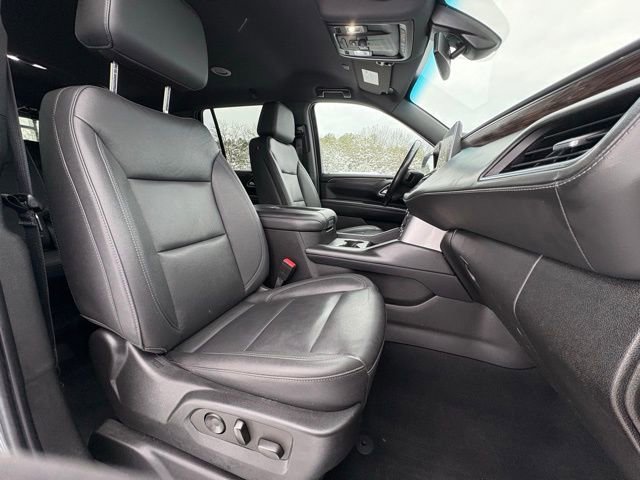 Used 2022 Chevrolet Tahoe LT w/ Luxury Package AWD/4WD image 38