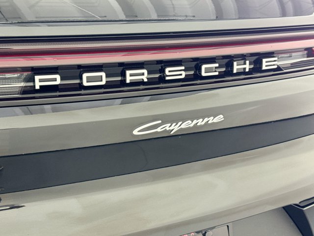 New 2026 Porsche Cayenne AWD/4WD image 26