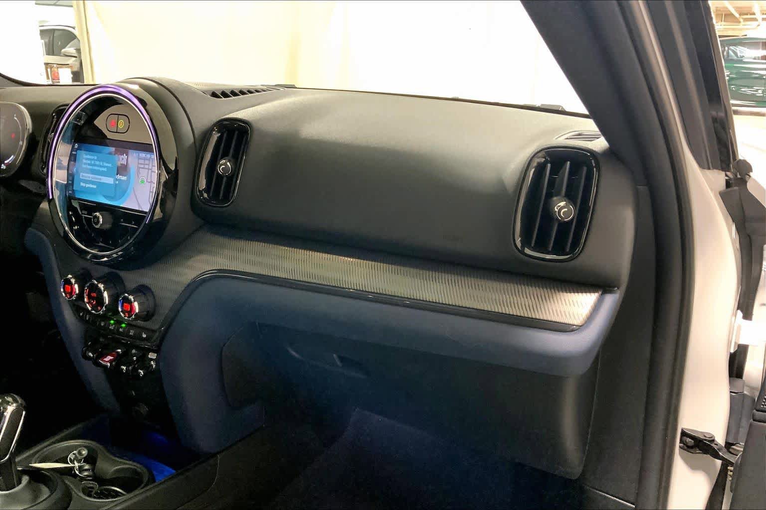 Certified 2024 MINI Cooper Countryman S w/ Signature Upholstery Package AWD/4WD image 18