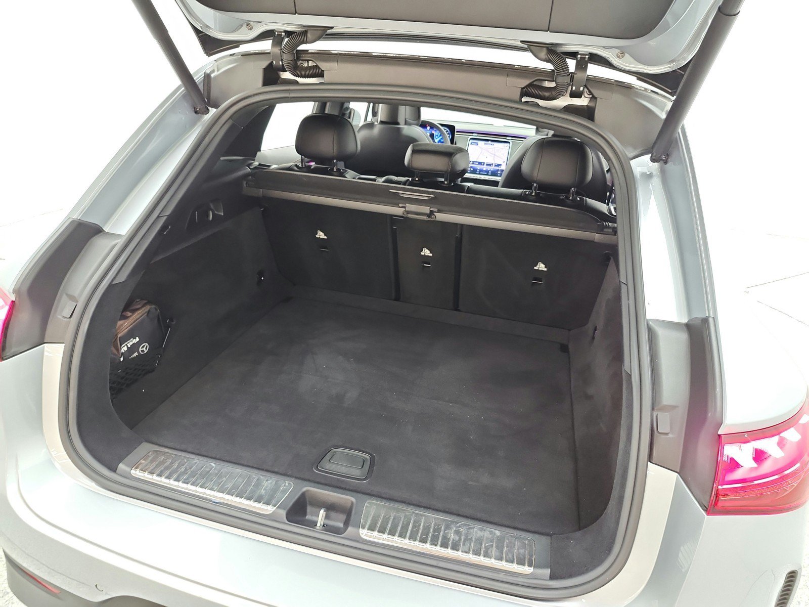 Certified 2023 Mercedes-Benz EQE 350+ SUV image 21