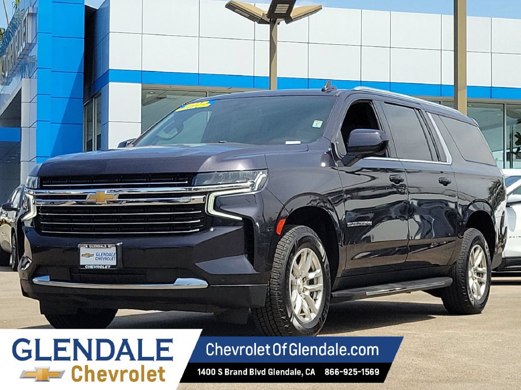 Used 2022 Chevrolet Suburban LT RWD image 15