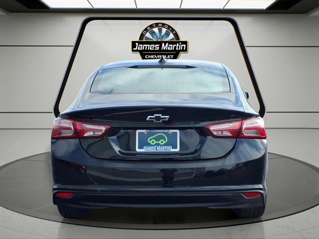 Used 2024 Chevrolet Malibu LT w/ Midnight Edition image 5