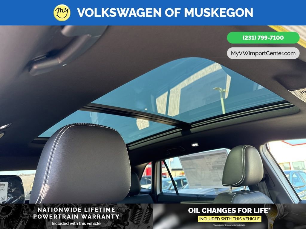 New 2026 Volkswagen Atlas Cross Sport SEL R-Line image 30