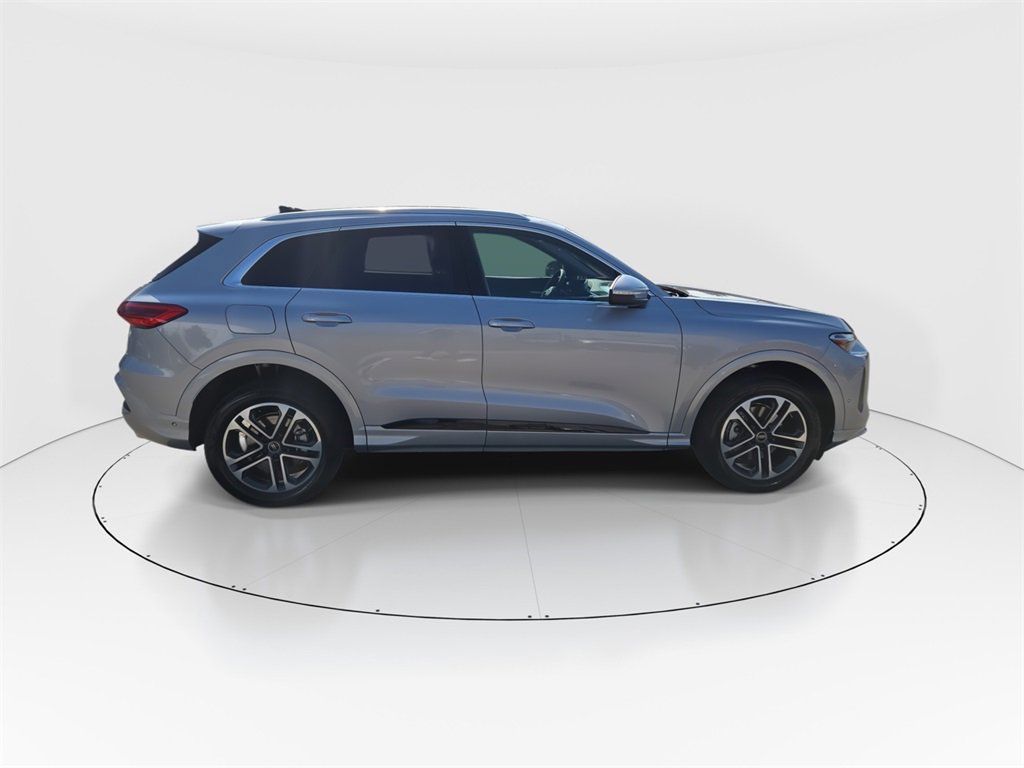 New 2025 Audi Q5 Premium image 9