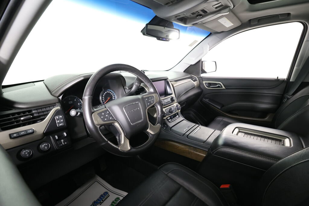 Used 2018 GMC Yukon Denali w/ Denali Ultimate Package image 10