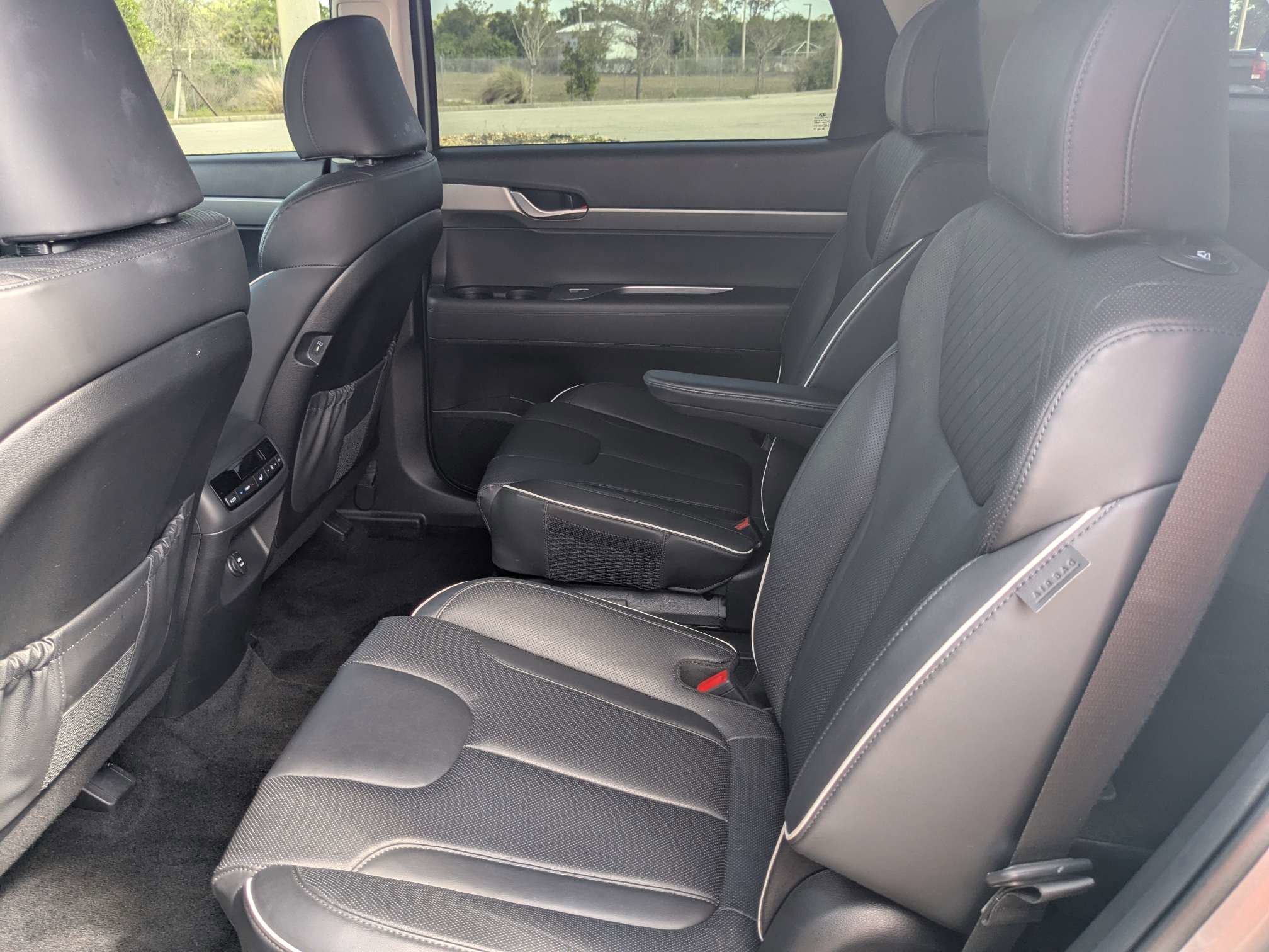 Used 2024 Hyundai Palisade SEL FWD image 17