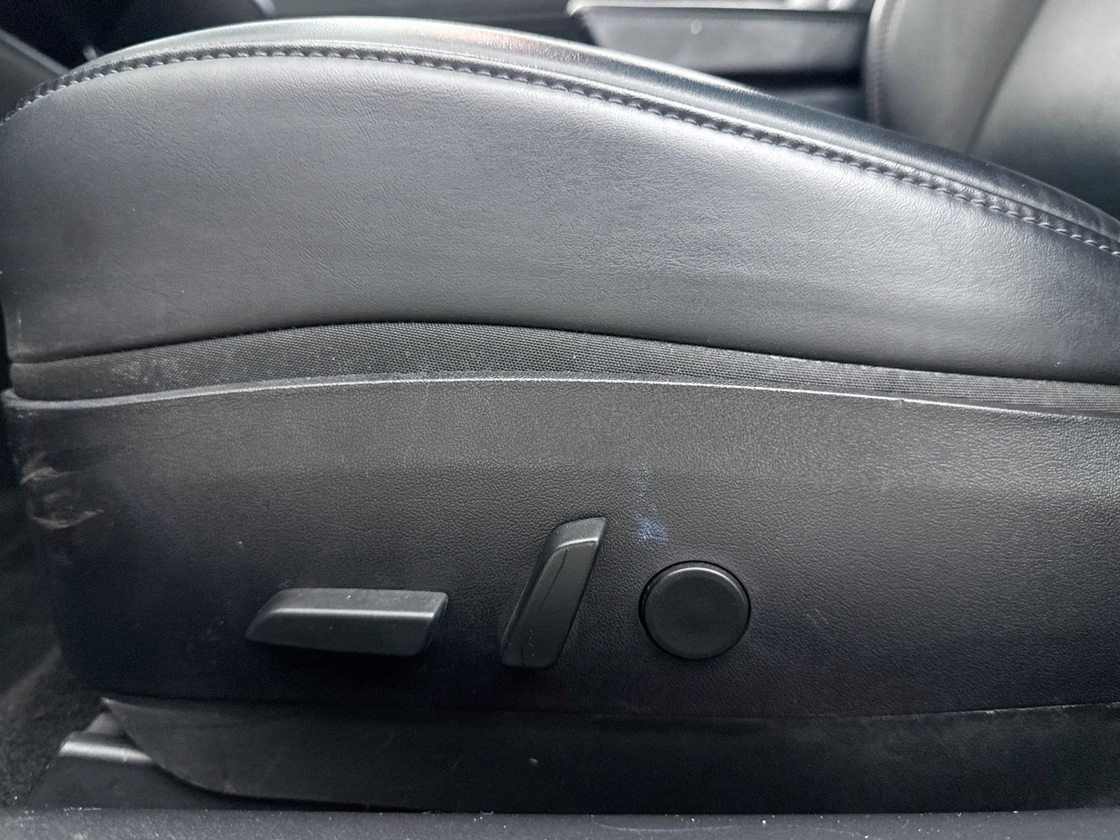 Used 2018 Tesla Model 3 Long Range image 31