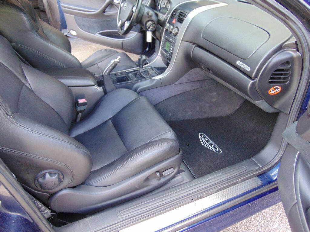 Used 2005 Pontiac GTO image 35