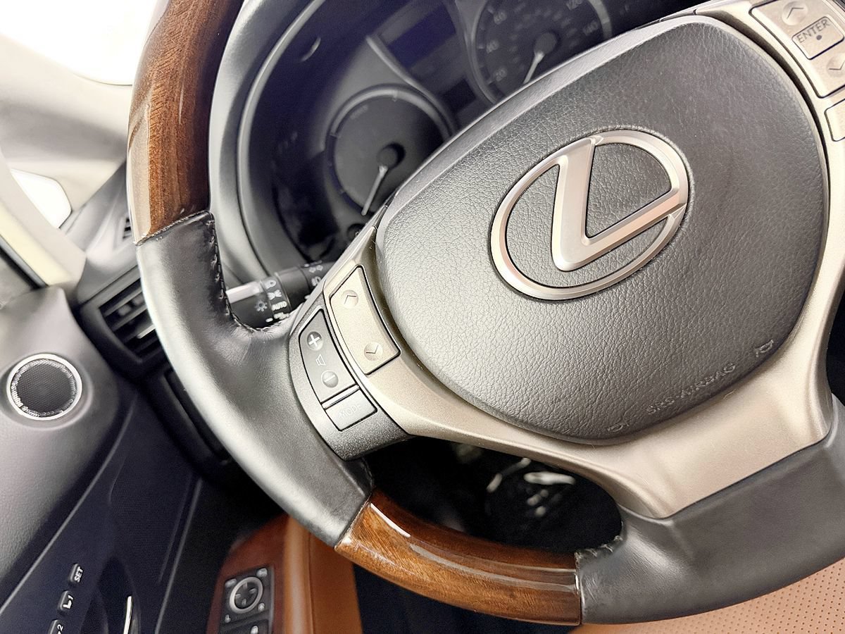 Used 2015 Lexus RX 450h AWD image 57