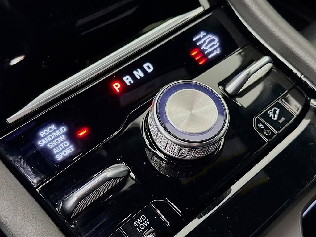 Certified 2025 Jeep Grand Cherokee Summit image 26