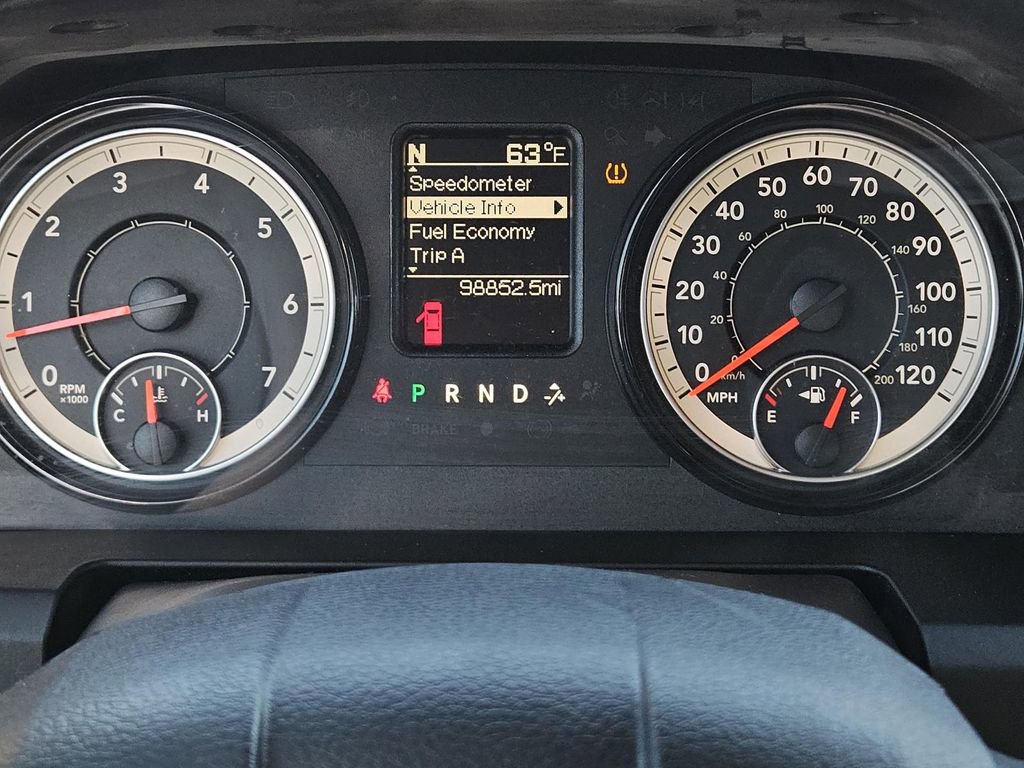 Used 2020 RAM 1500 Classic SLT image 19