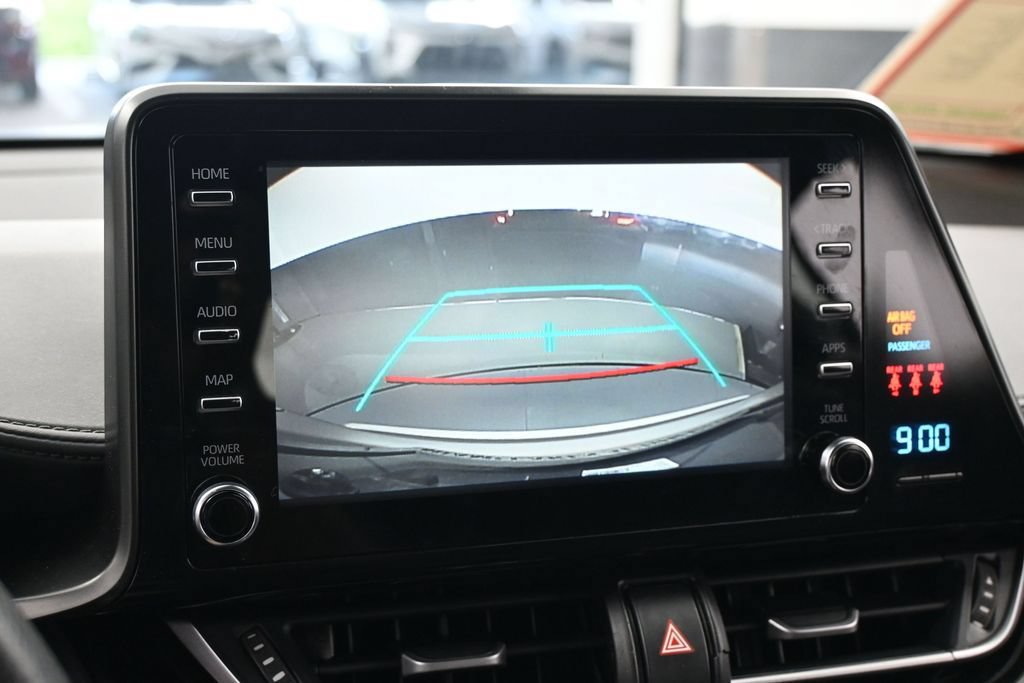 Used 2019 Toyota C-HR LE FWD image 17